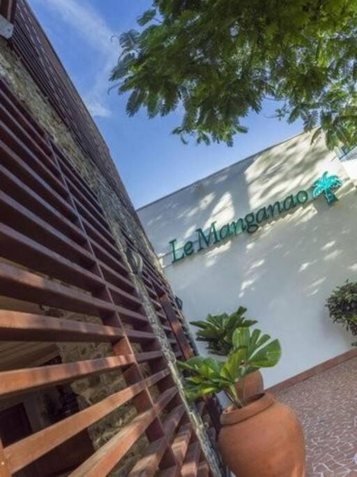 Joli Manga Soley Studio Dans Tres Belle Residence Saint-Francois  Εξωτερικό φωτογραφία